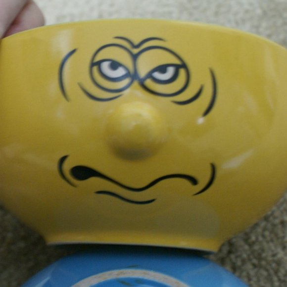 Source Unknown Kitchen Set Of 2 Funny Face Bowls 3d Noses Yellow